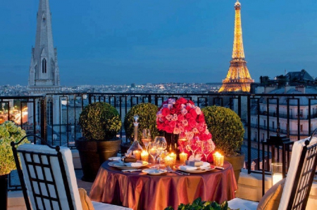 Dinner for two in Paris