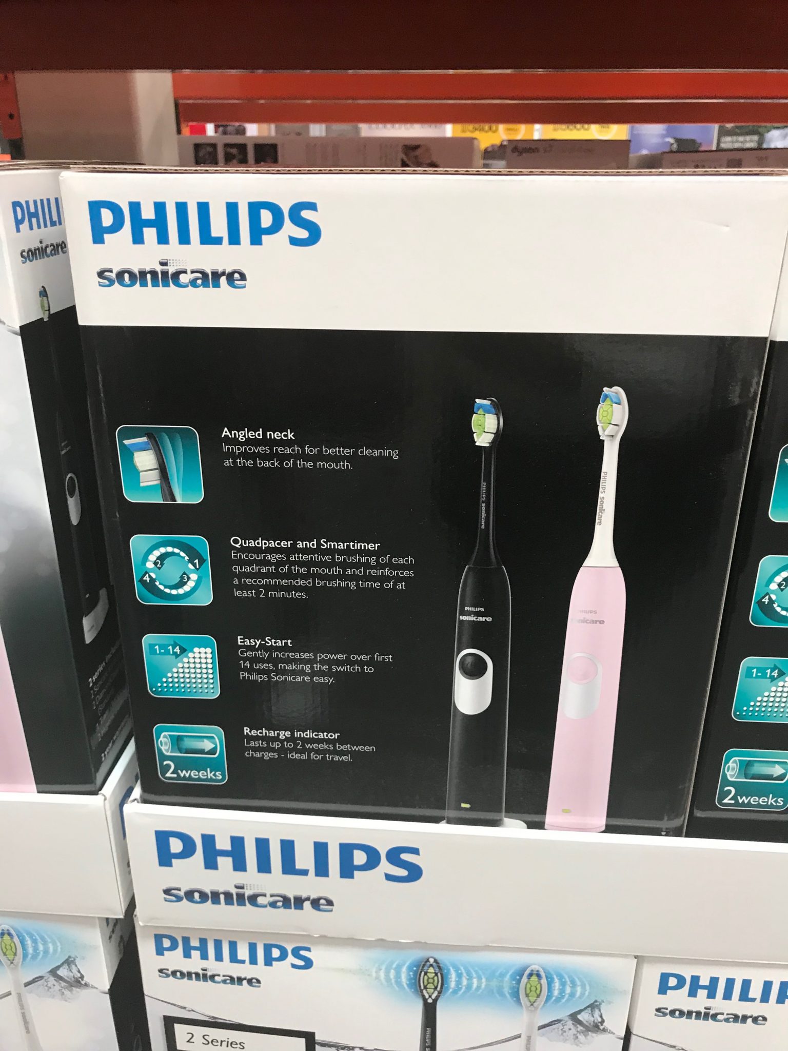 Pair of electric toothbrushes