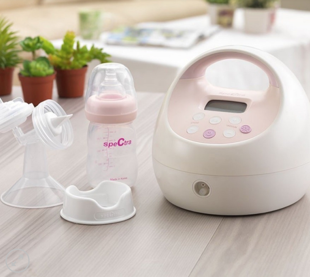 Spectra S2 Breast Pump & Bottles