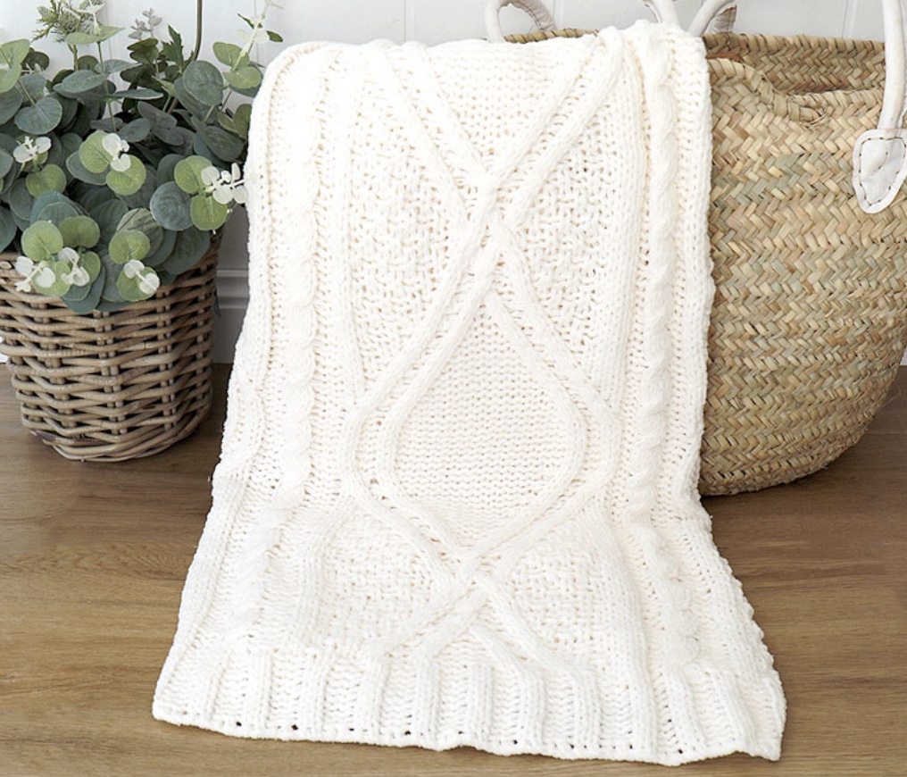 Noosa Chenille Cable Knit Throw