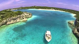 Boat tour of Bahamas' islands