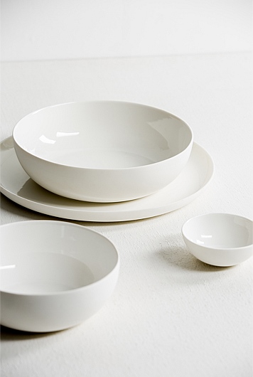 Plates and bowls