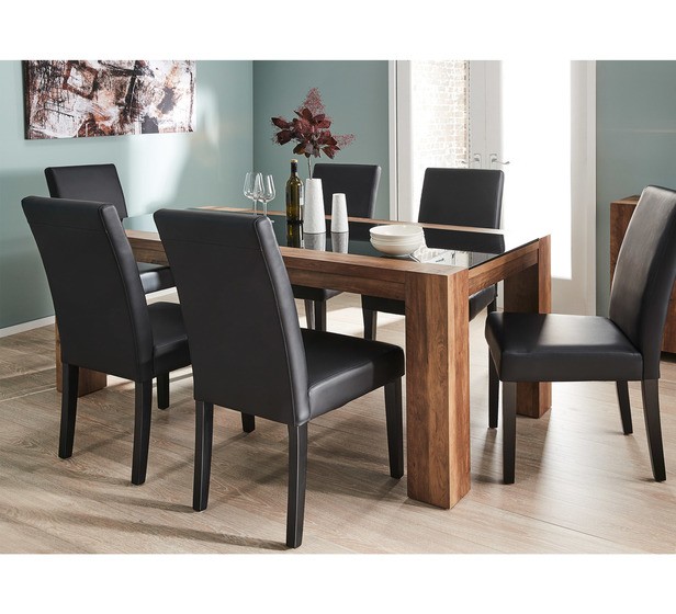 Dining table + chairs