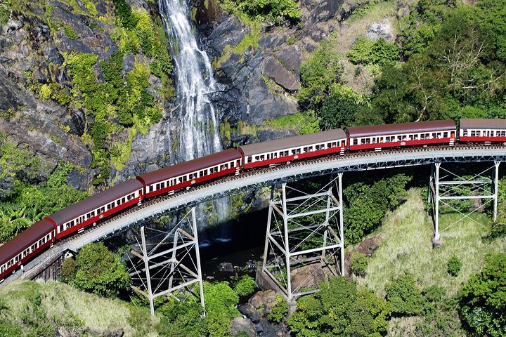 Honeymoon Experience - Kuranda Scenic Railway and Skyrail