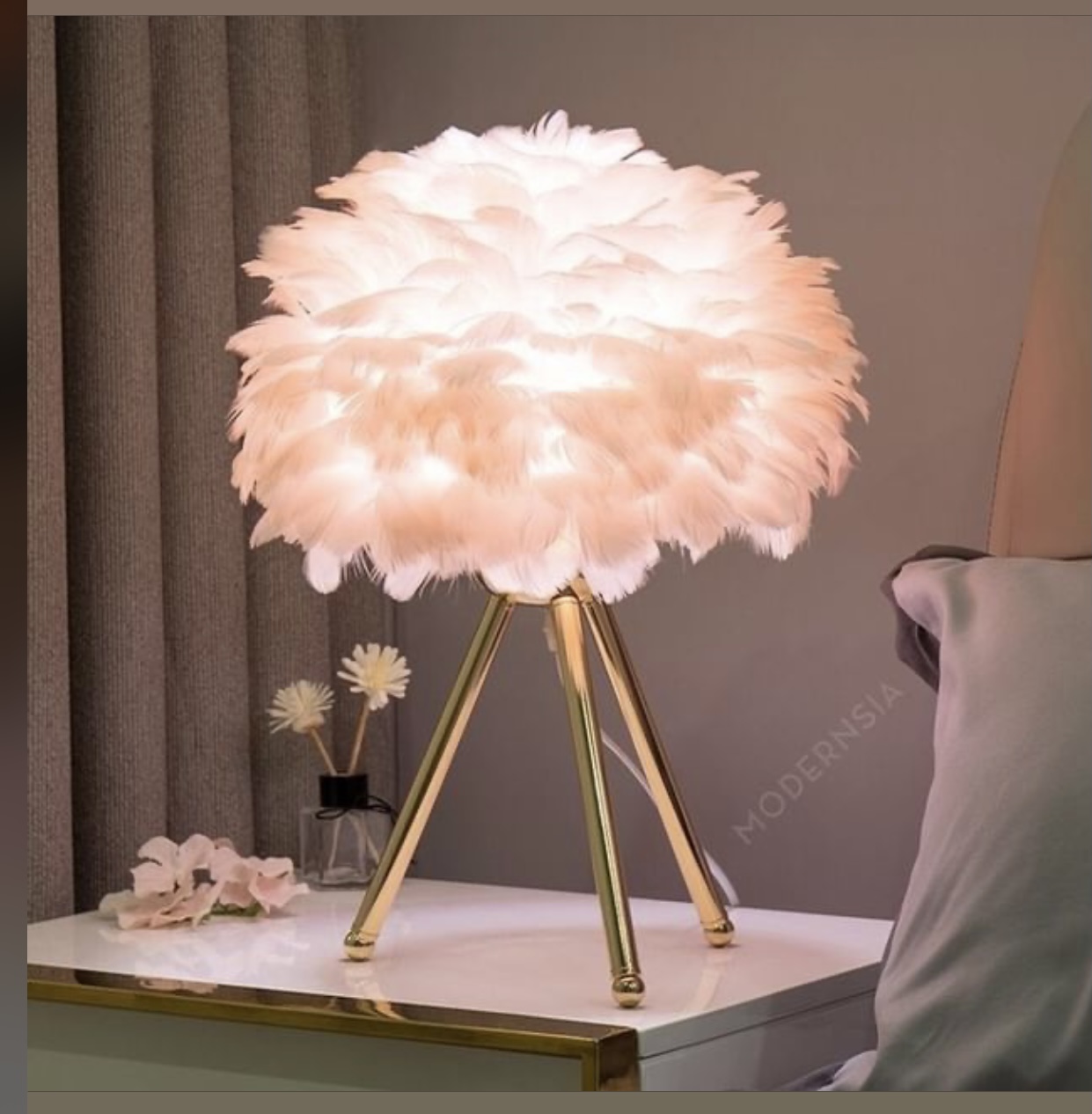 Flower or swan lamp