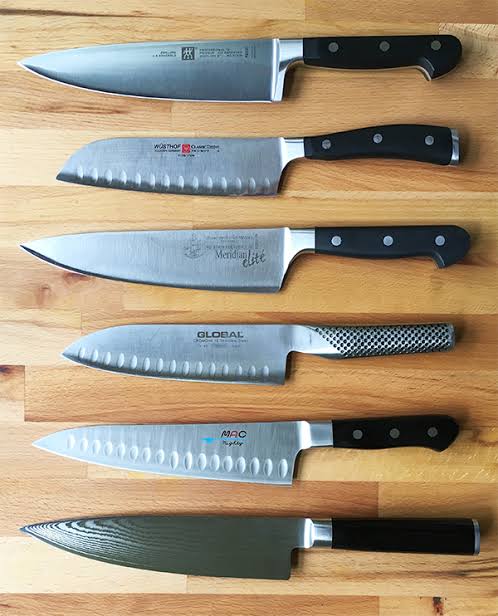 A good and practical knife set