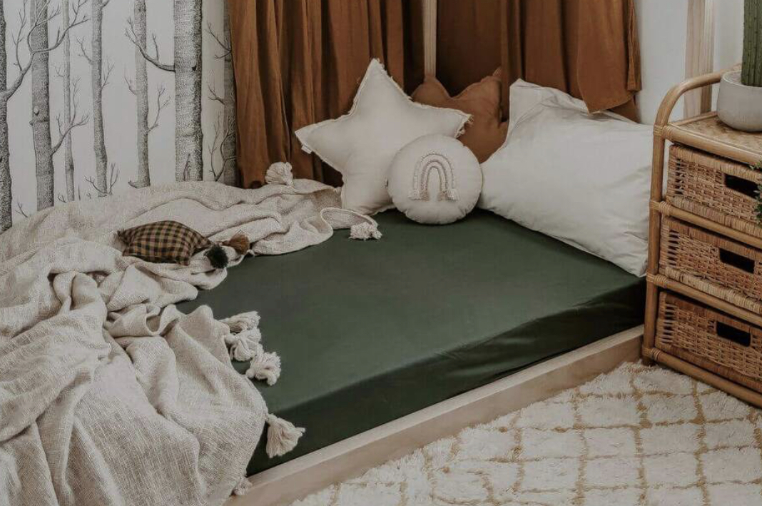 Cot sheets