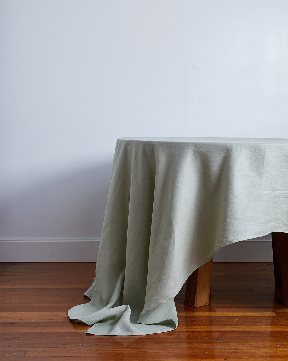 Sa100% Linen Tablecloth in Sage