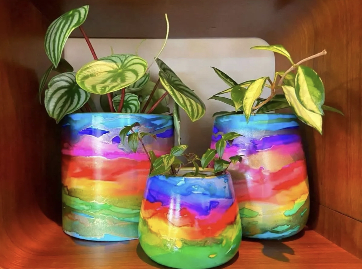 Artisan Curved Planter