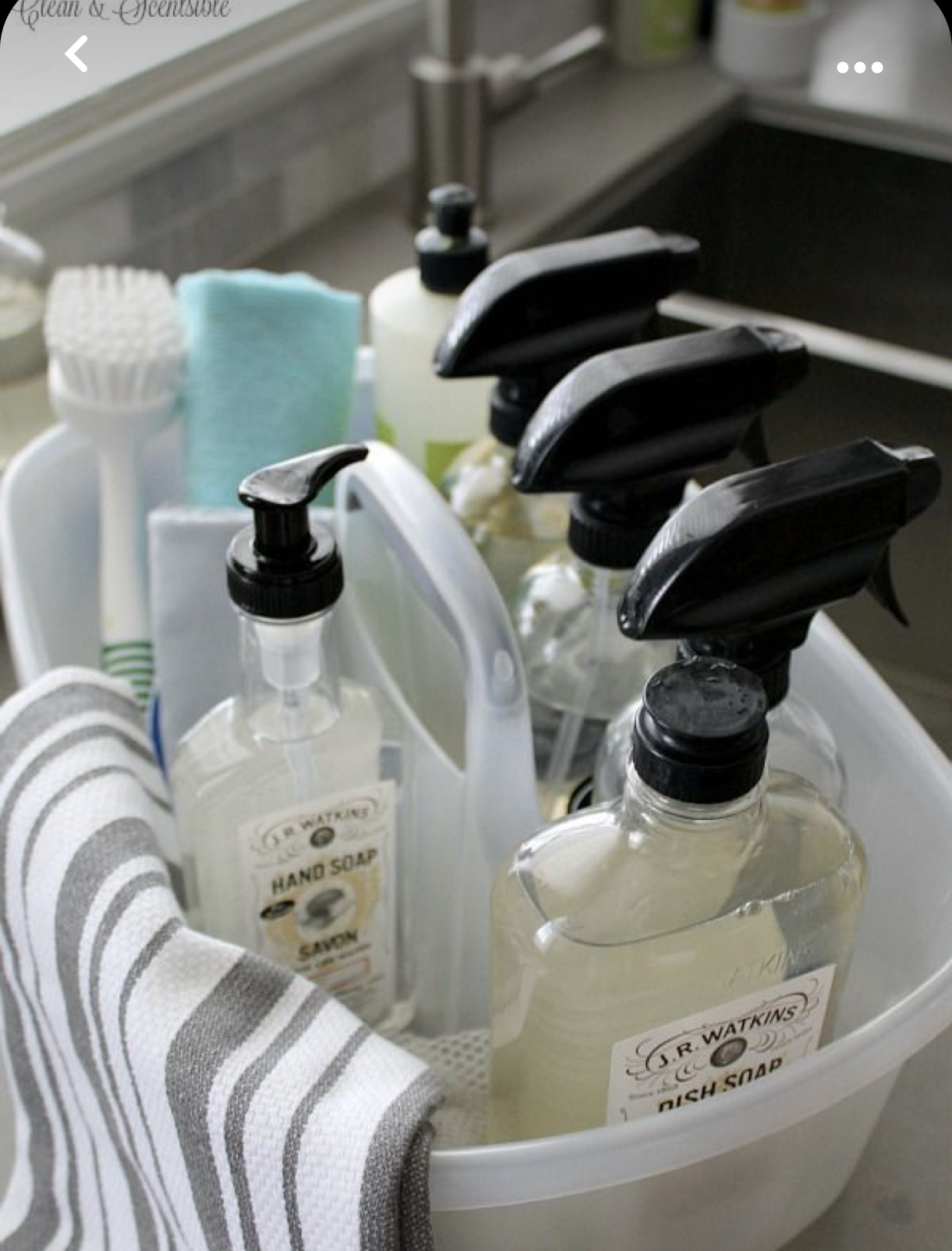 Cleaning supplies gift hamper