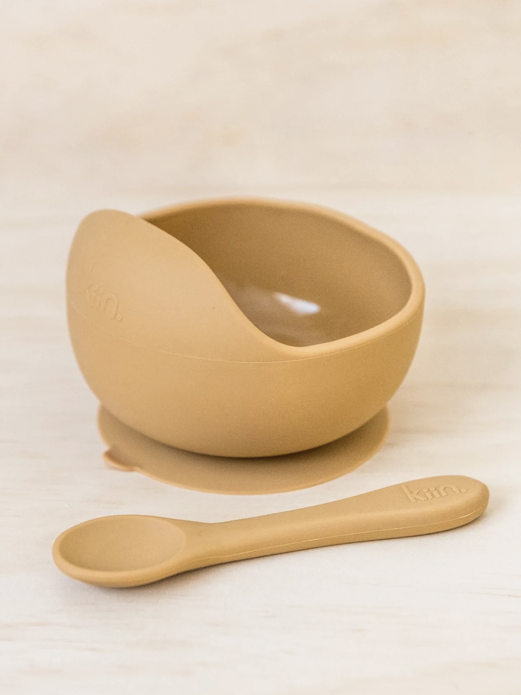 Bowl and spoon set