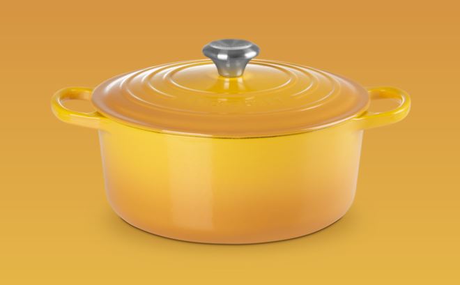 Le Creuset 26cm/ 5.3L in 'Nectar'