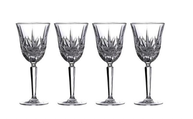 Set of wine glasses