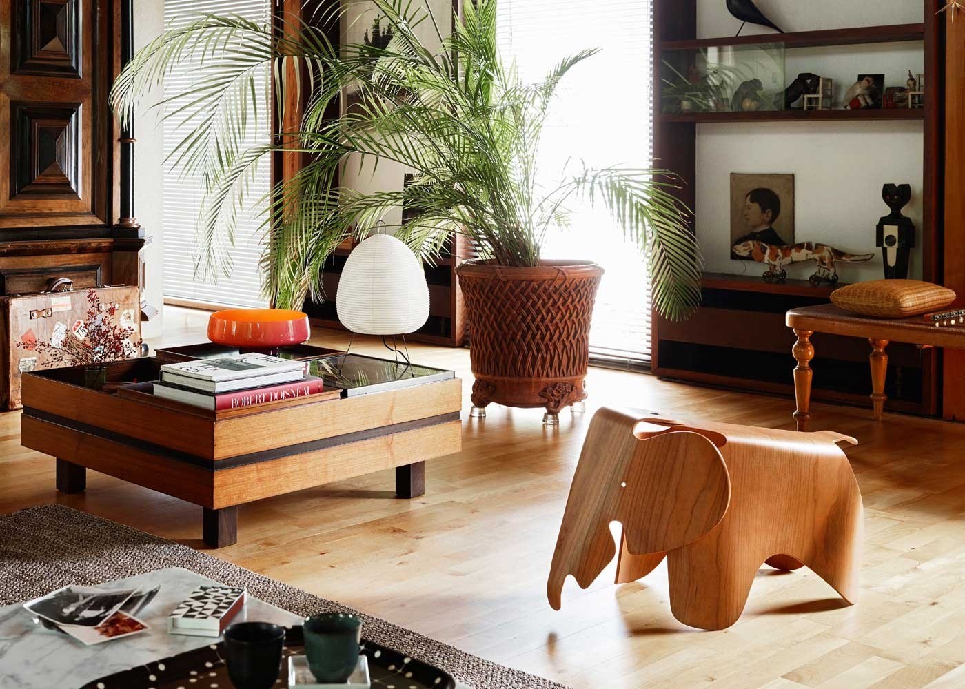 EAMES Elephant