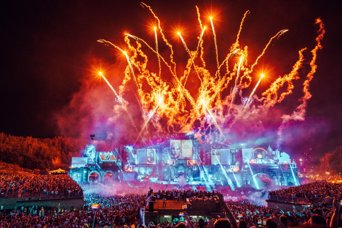 2 X Tomorrowland packages