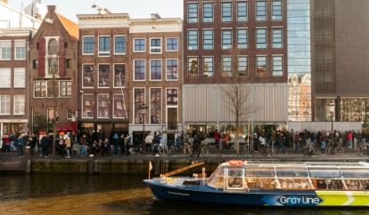 Anne Frank Walking Tour + Canal Cruise Tickets