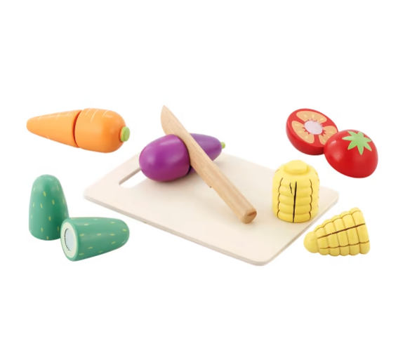 Wooden Vegetables Cutting Set