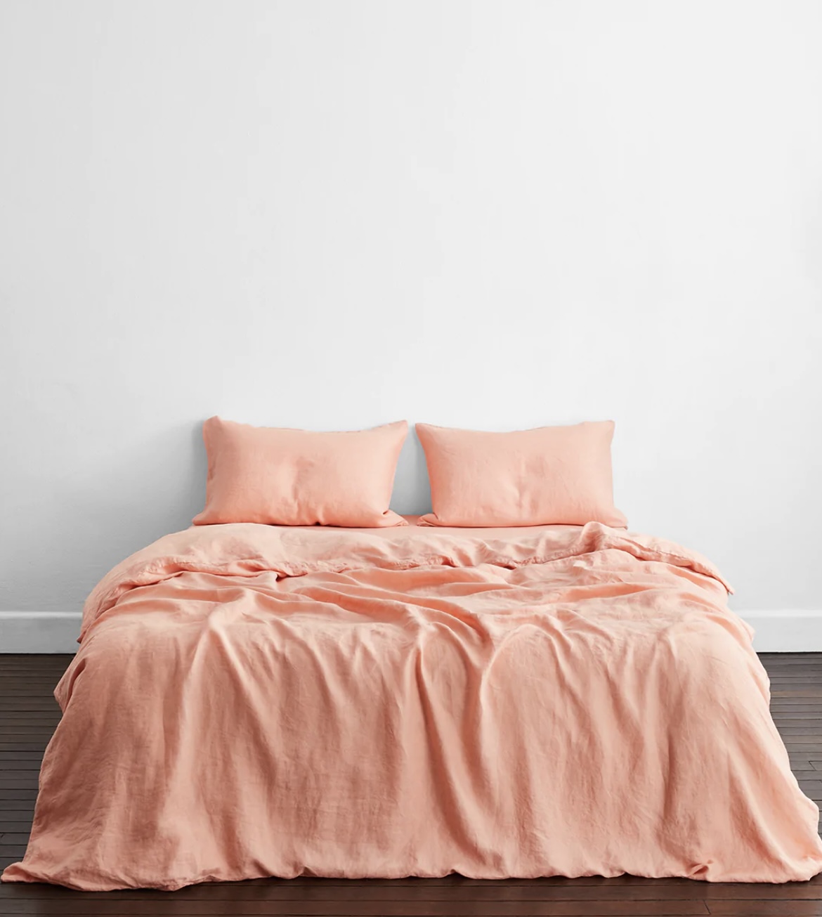 linen sheets and Donna set - peach colour