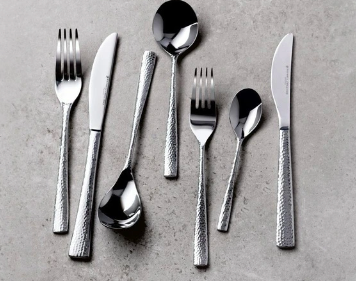 Maxwell & Williams Wayland Hammered Cutlery Set 36 Piece Gift Boxed