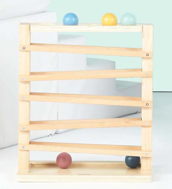 HipKids Montessori Ball Tracker