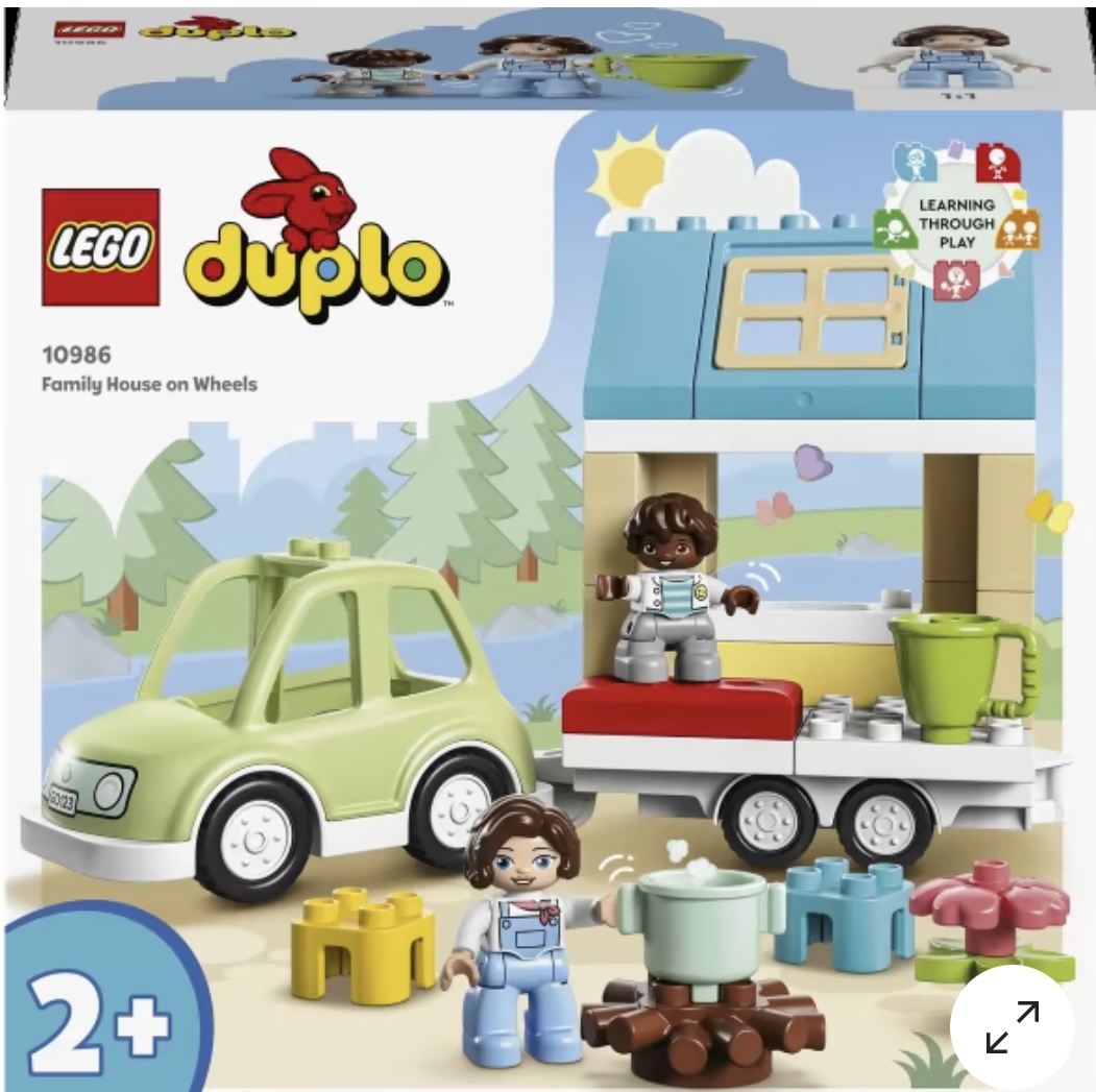 LEGO DUPLO Town Family House on Wheels