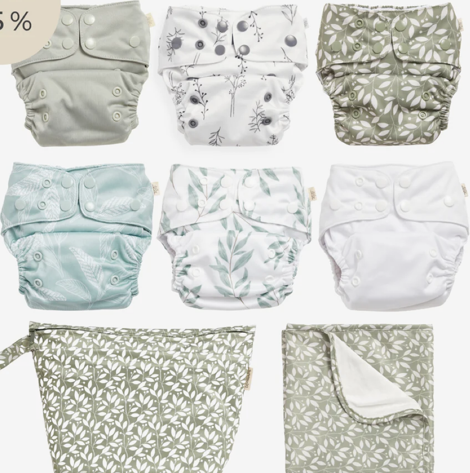 Nappies 6 pack + wet bag