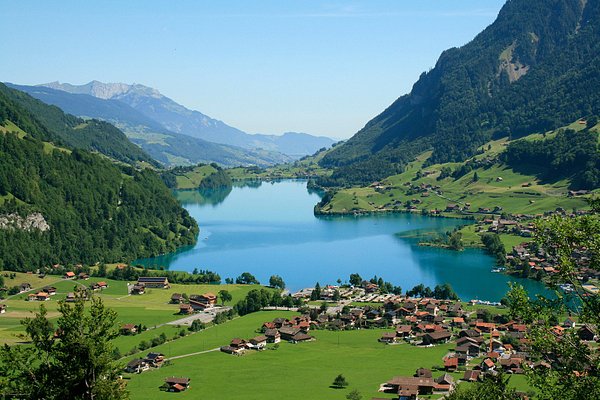 Luxury picnic in Lungern