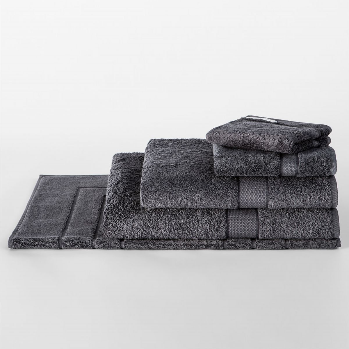 Black Sherdian Towel Set