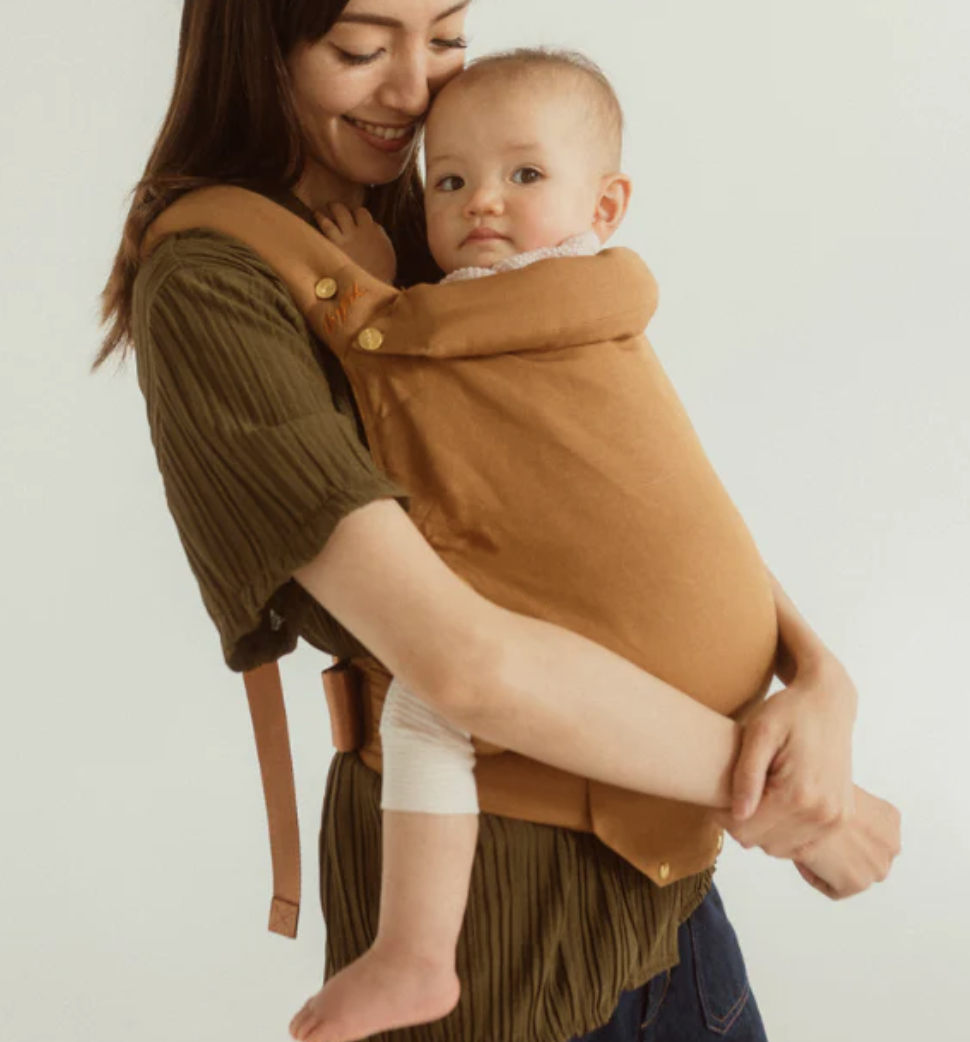 Chekoh Baby Carrier - Ochre Clip