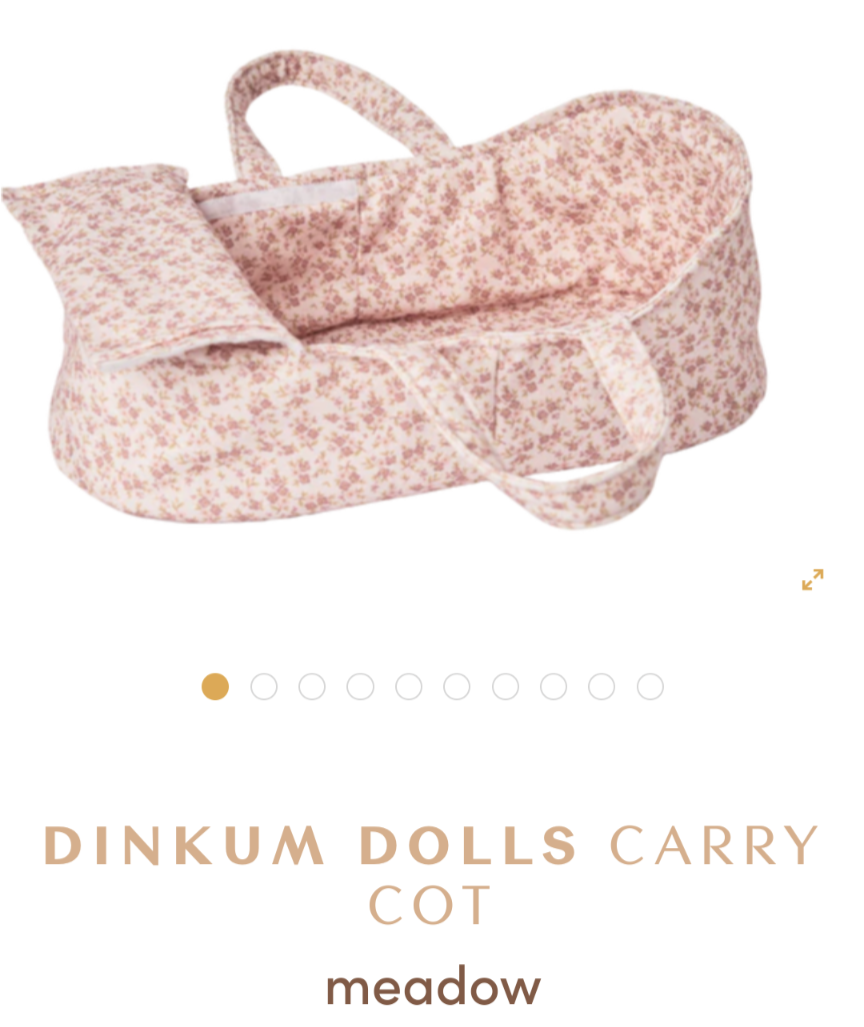 Dinkim Doll carry cot