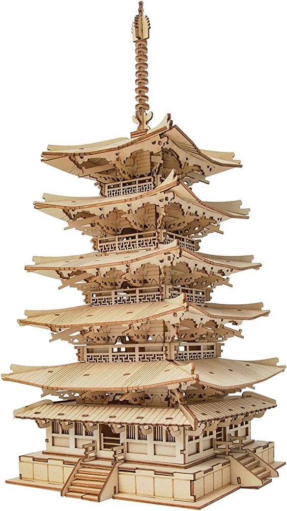 3D wooden puzzles of structures/objects