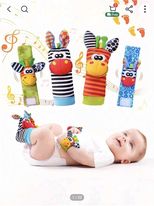 baby wrist rattle & foot finder sock