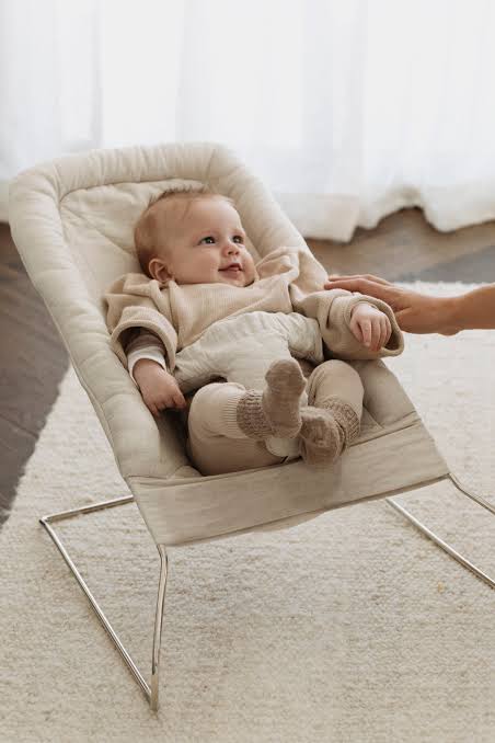 Baby bouncer chair