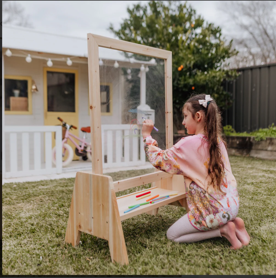 Toddler Perspex Easel