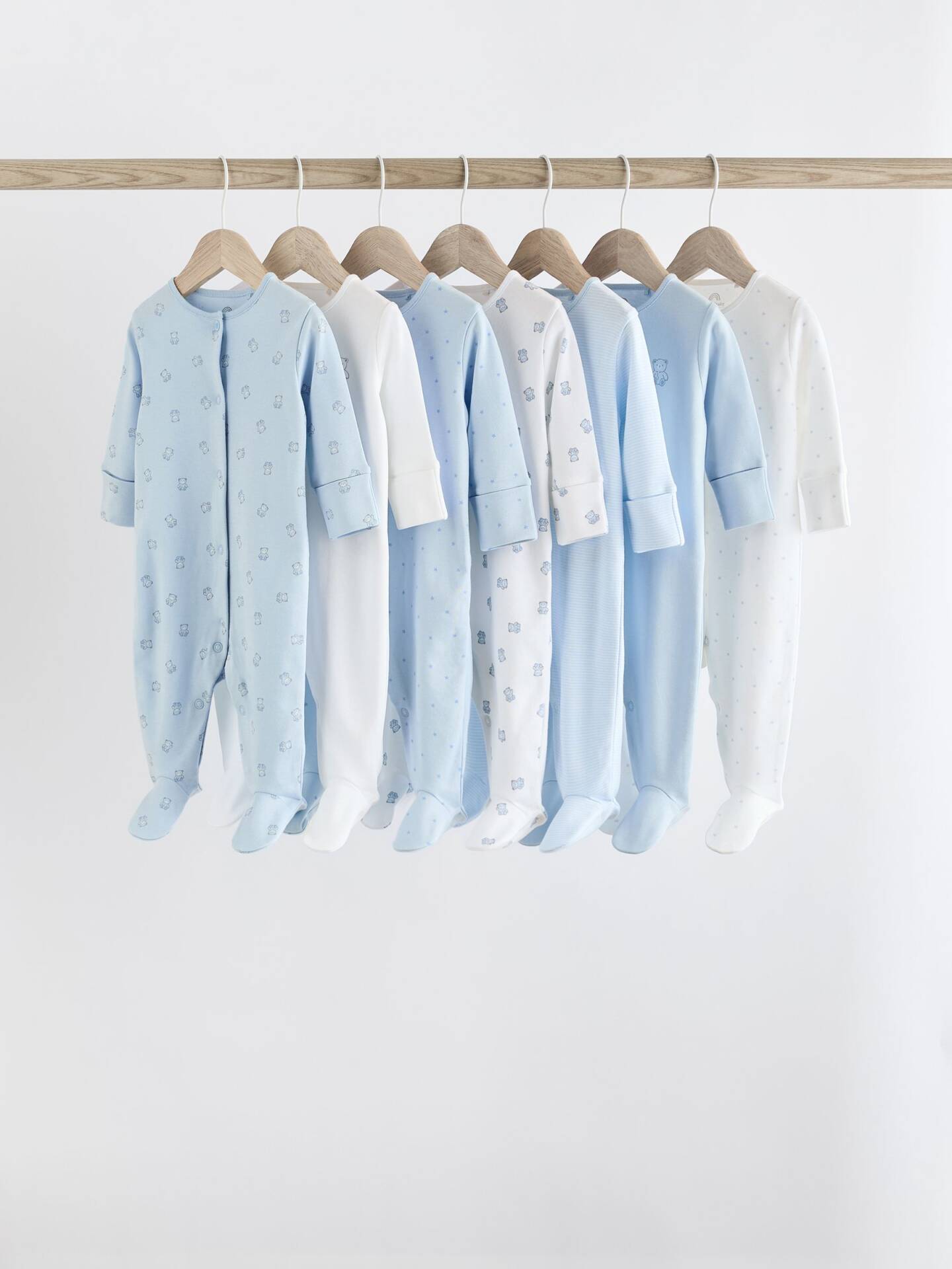 7 set Baby Sleepsuits (0-3 months)