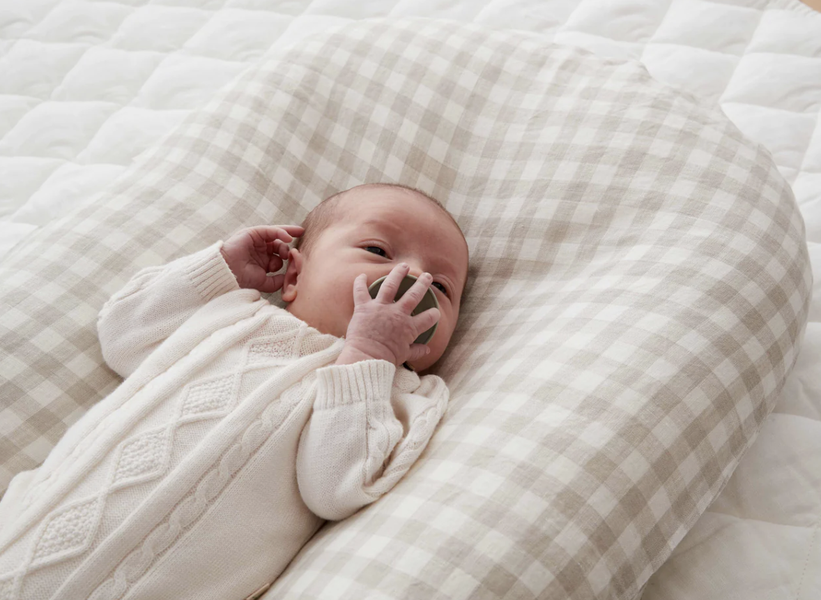 Baby lounger
