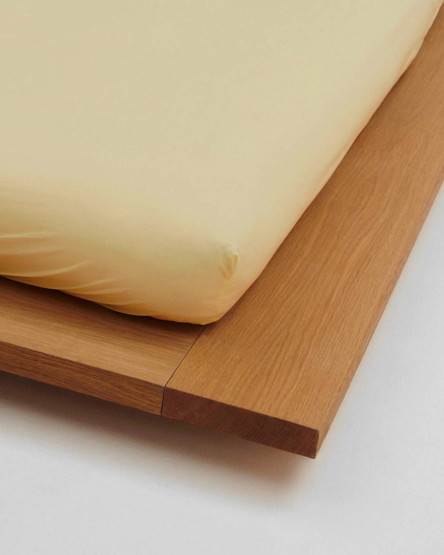 Fitted Sheet, Shaded Yellow