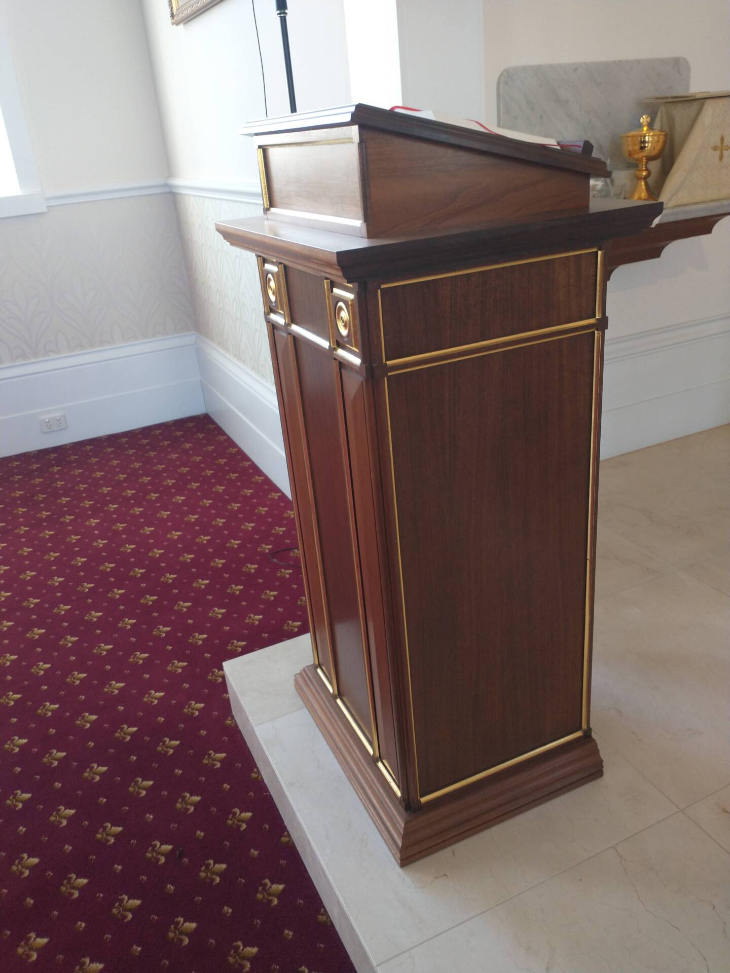 Ambo - similar in size and shape to Harkaway Hills College.  Made of Vic Ash timber by craftsman Anthony Di Nunzio