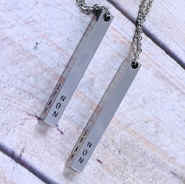 Fuit Ilium Necklace in Silver