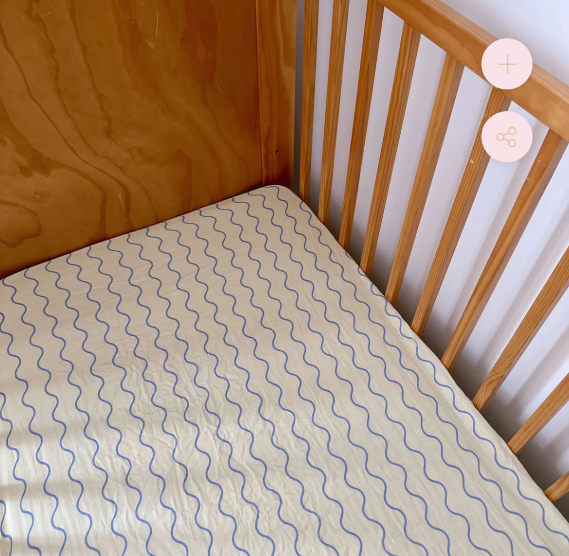 Ripple Cot Sheet- The Bundle Co