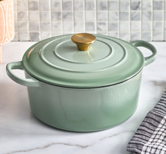 Cast Iron Dutch Oven