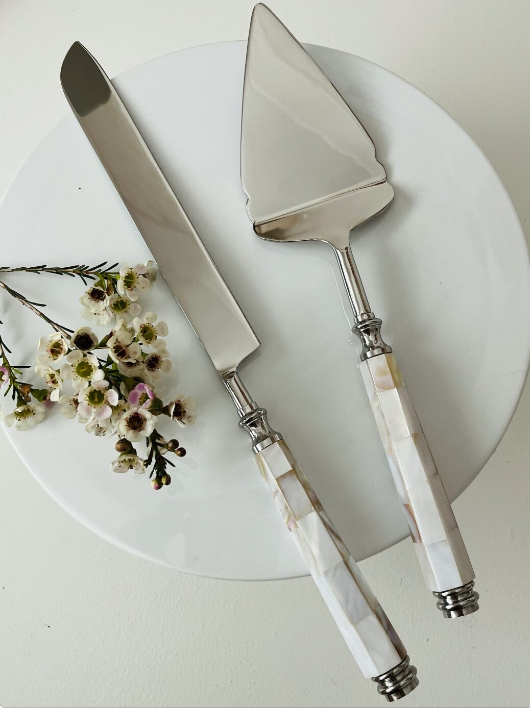Wedding Cake Server