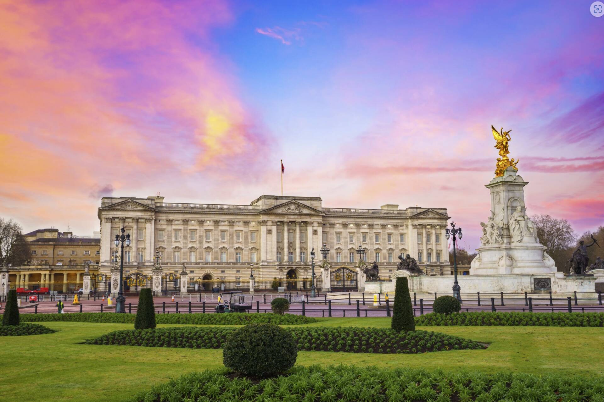 Experience: Buckingham Palace