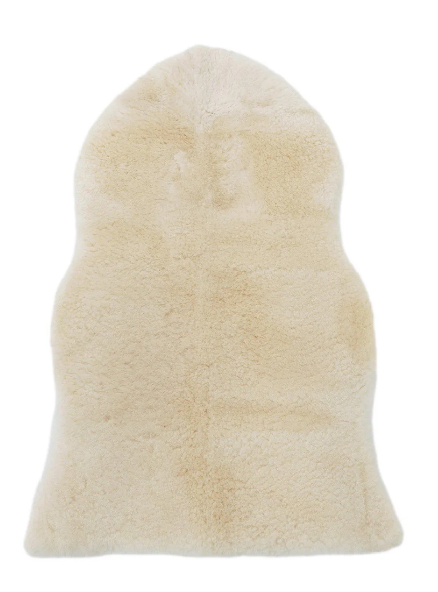 BABY LAMBSKIN RUG - NATURAL IVORY