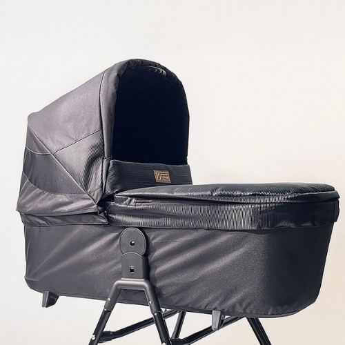 Newborn cot adaptor for Pram