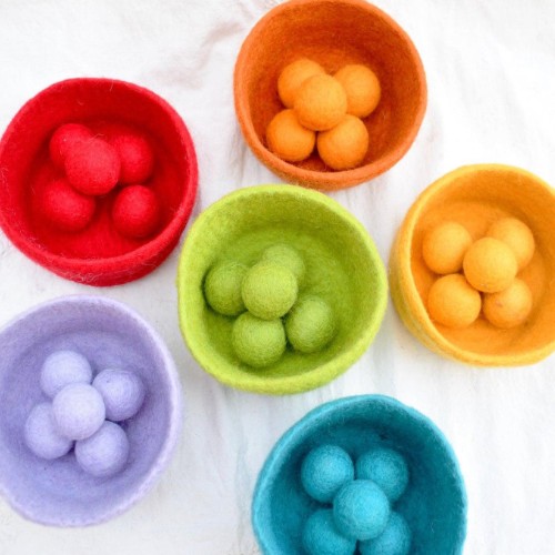 Tara treasures felt balls and bowl