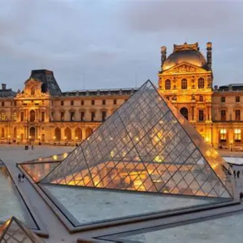 Louvre Tickets & Guided Tour