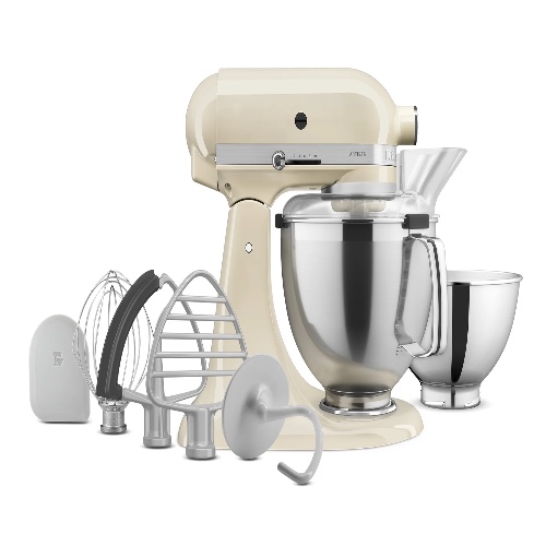 KitchenAid Artisan Tilt-Head Stand Mixer in Cream