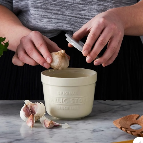 Garlic Store