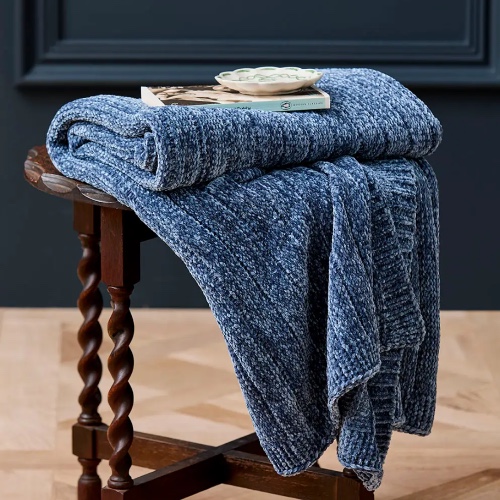 Morgan and Finch, Vivie Throw - Chambray